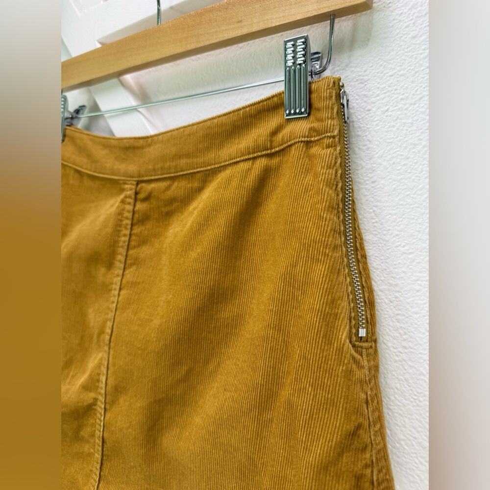 Aritzia Wilfred Free Corduroy Mini Skirt Size 2 Mustard Brown A-Line Side Zip - Picture 2 of 9